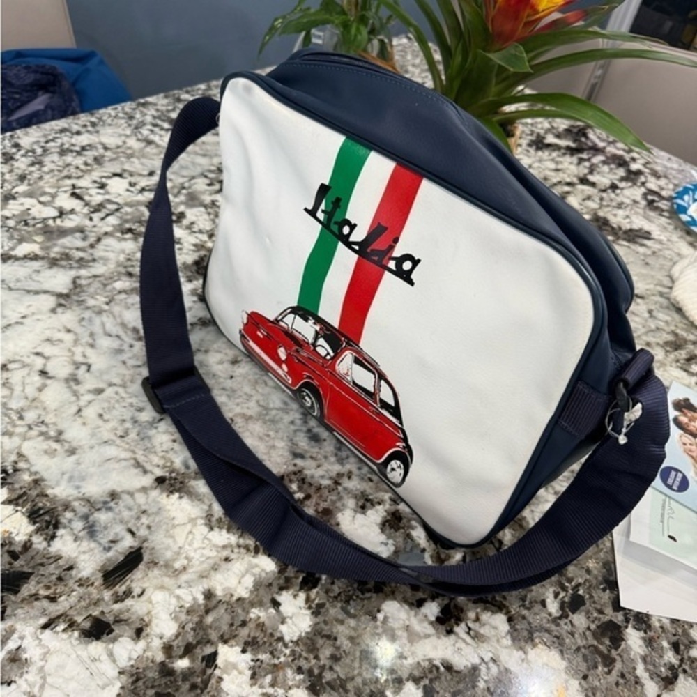 Vintage Italia Fiat Gio Collection Leather Crossbody bag men’s